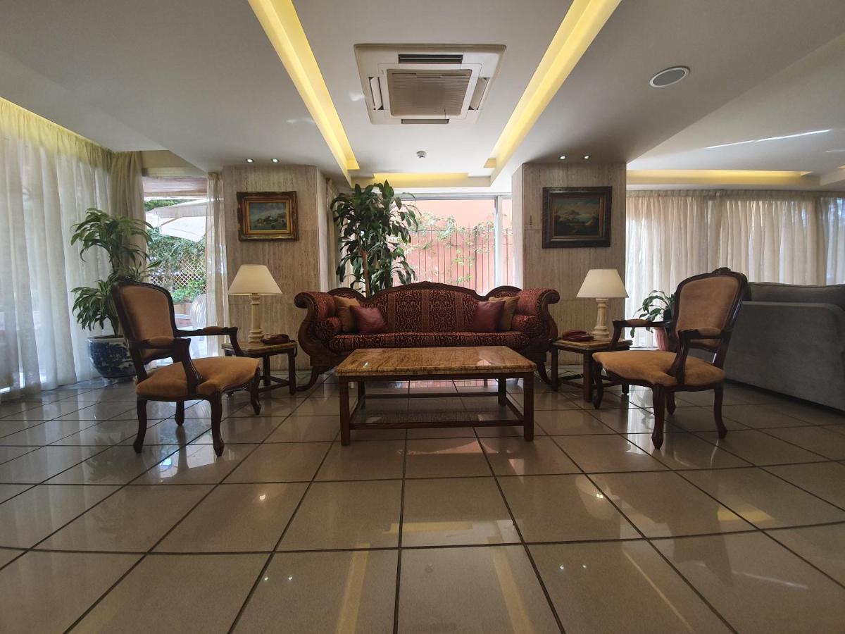 Holiday Home Suites Beirut Luaran gambar